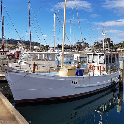 boats for sale tas aust.